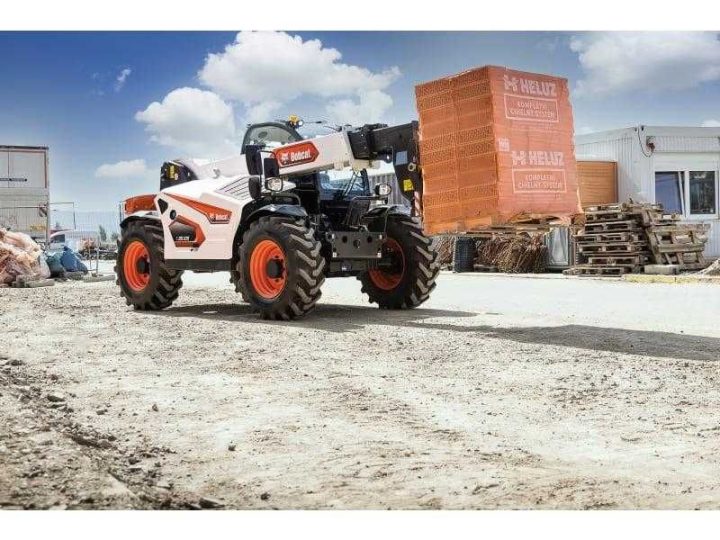 ŁADOWARKA TELESKOPOWA BOBCAT T35.105